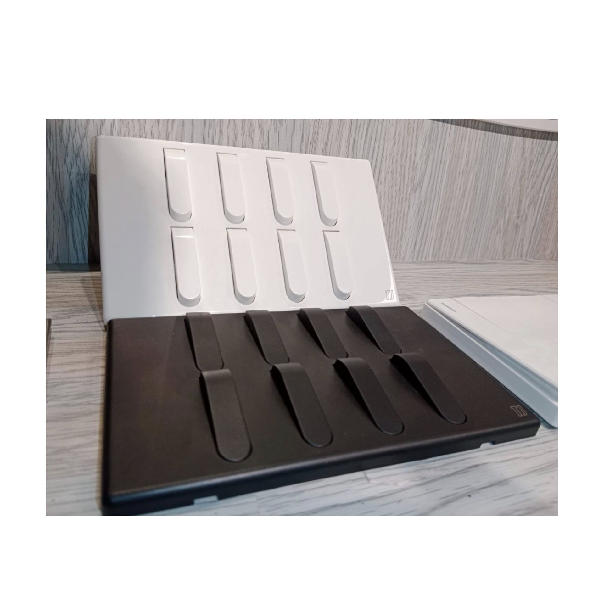 8 Gang 1 Way Switch - White