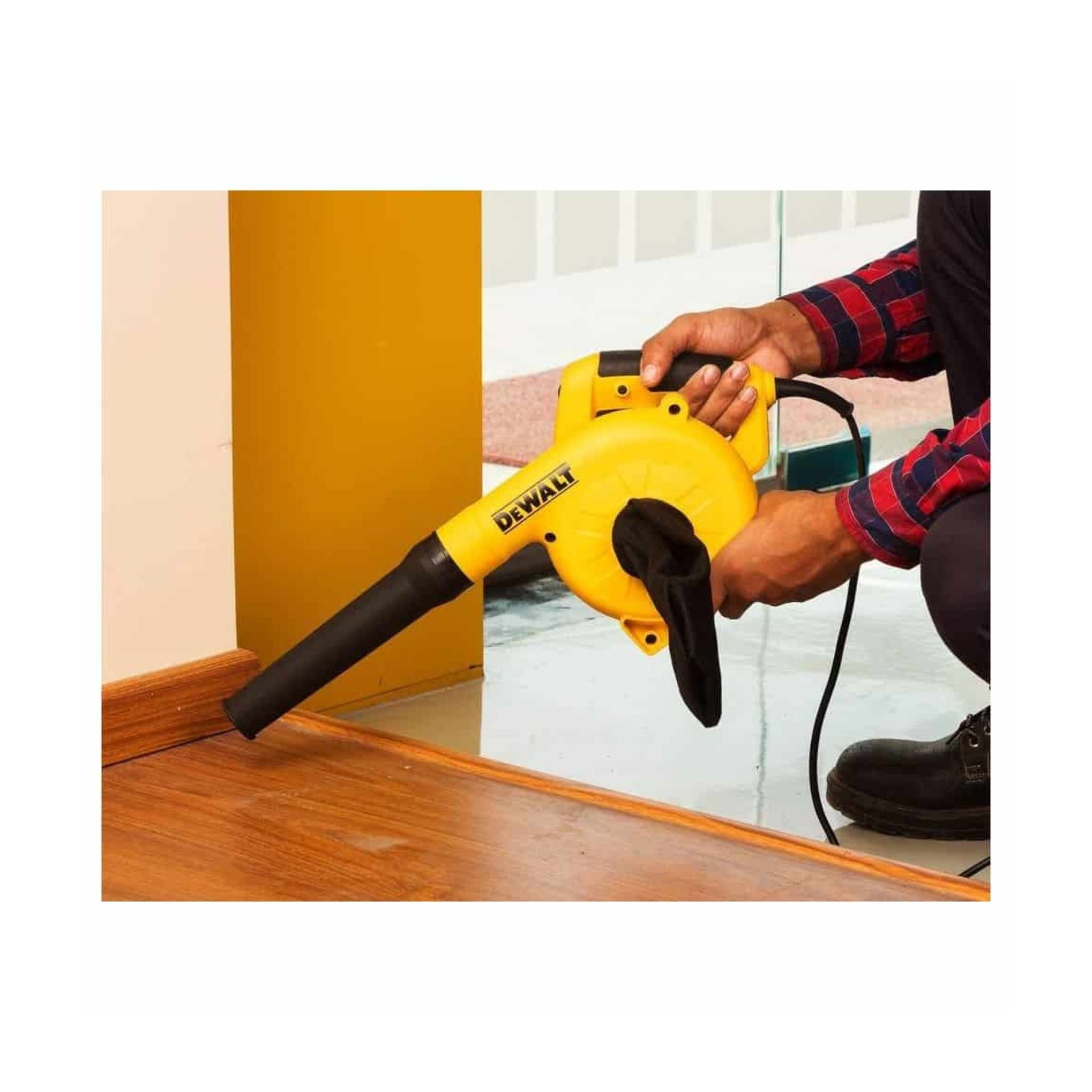 Dewalt DWB800-B5 220V Corded Blower, Variable Speed , 16000rpm, 800W, Blow and Suction with Collection Bag