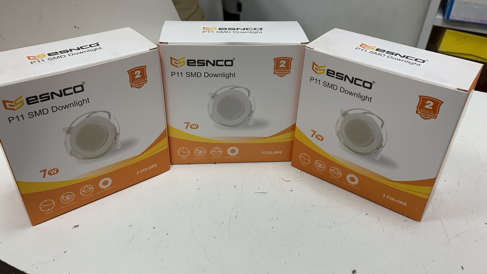 LED DOWNLIGHT 7W WH + WW COLOUR CHANGEABLE WITH SWITCH