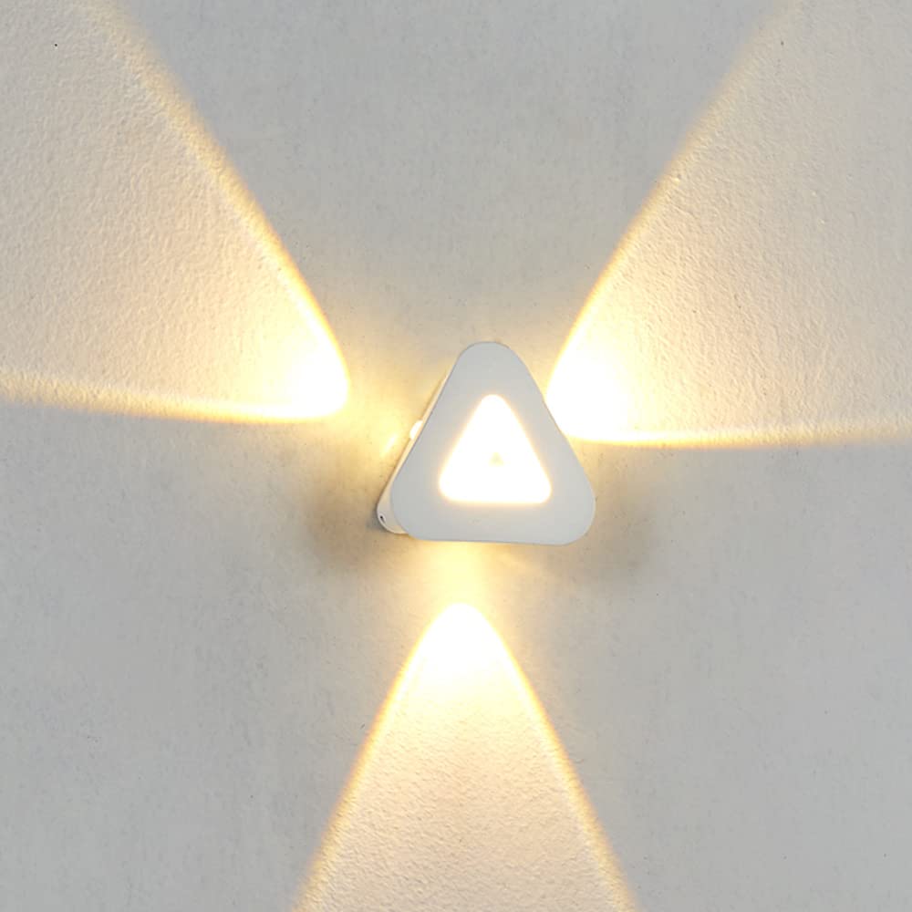 ESNCO Outdoor Triangle Led Wall Light IP65 Waterproof 3000K Warm White.