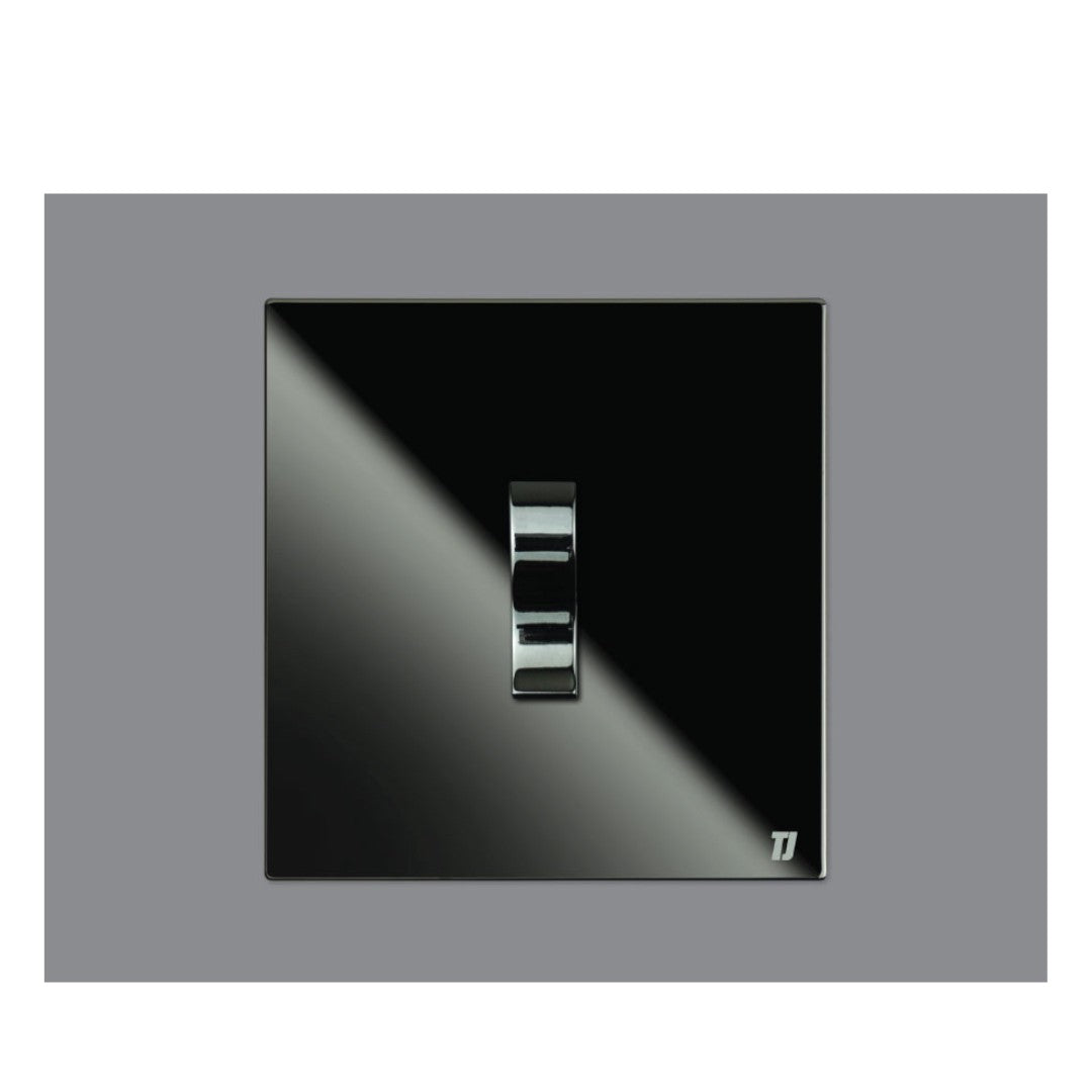 1 Gang 2 Way Switch - Chrome