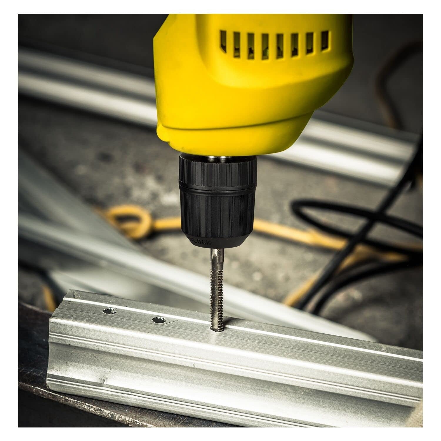 STANLEY 550W 10mm Rotary Drill with Keyless Chuck STDR5510C-B5