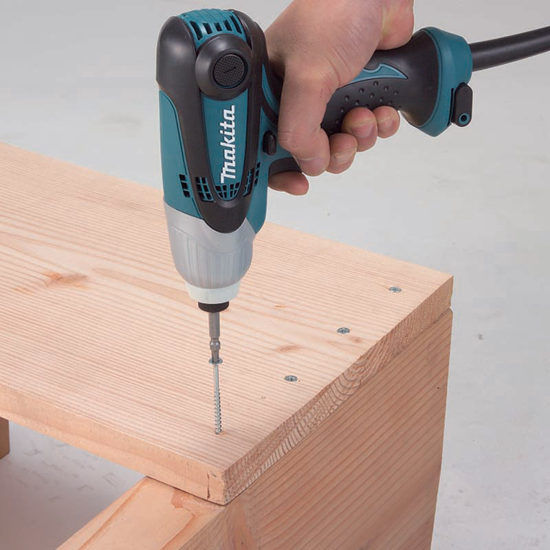 Makita TD0101 1/4" Hex Impact Driver – 230W, 100 N·m
